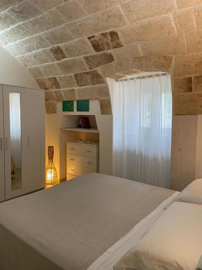 Il Vecchio Carrubo - Villa Con Piscina A Sfioro 마키아 디 몬테 외부 사진