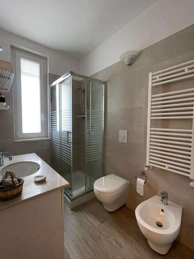 Il Vecchio Carrubo - Villa Con Piscina A Sfioro 마키아 디 몬테 외부 사진