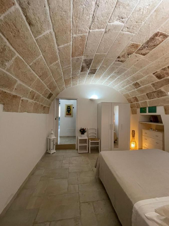 Il Vecchio Carrubo - Villa Con Piscina A Sfioro 마키아 디 몬테 외부 사진