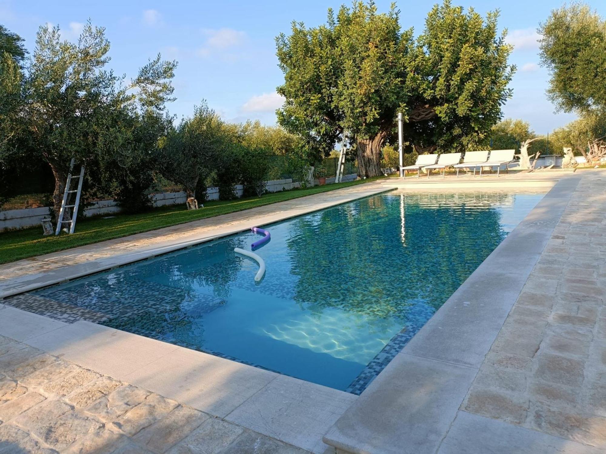 Il Vecchio Carrubo - Villa Con Piscina A Sfioro 마키아 디 몬테 외부 사진